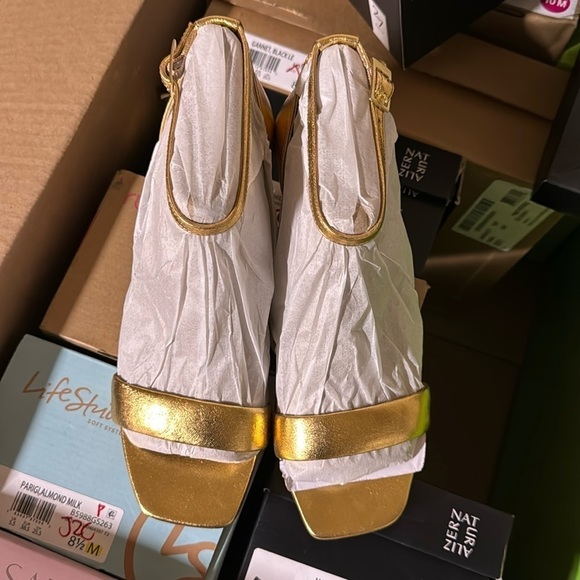 27 EDIT Naturalizer Iriss Ankle Strap Sandal - Picture 4 of 7